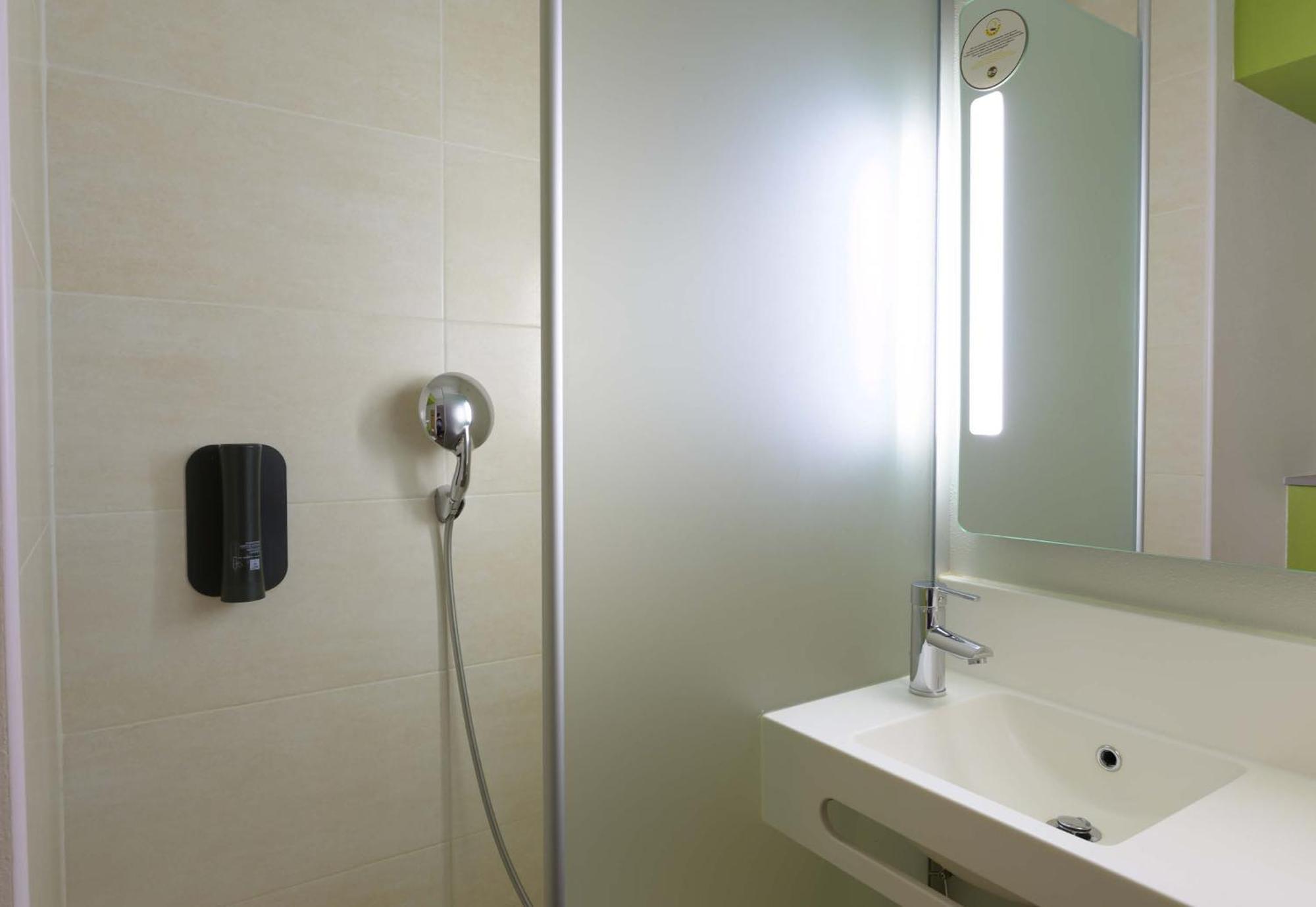 B&B Hotel Marne-La-Vallee Torcy Dış mekan fotoğraf